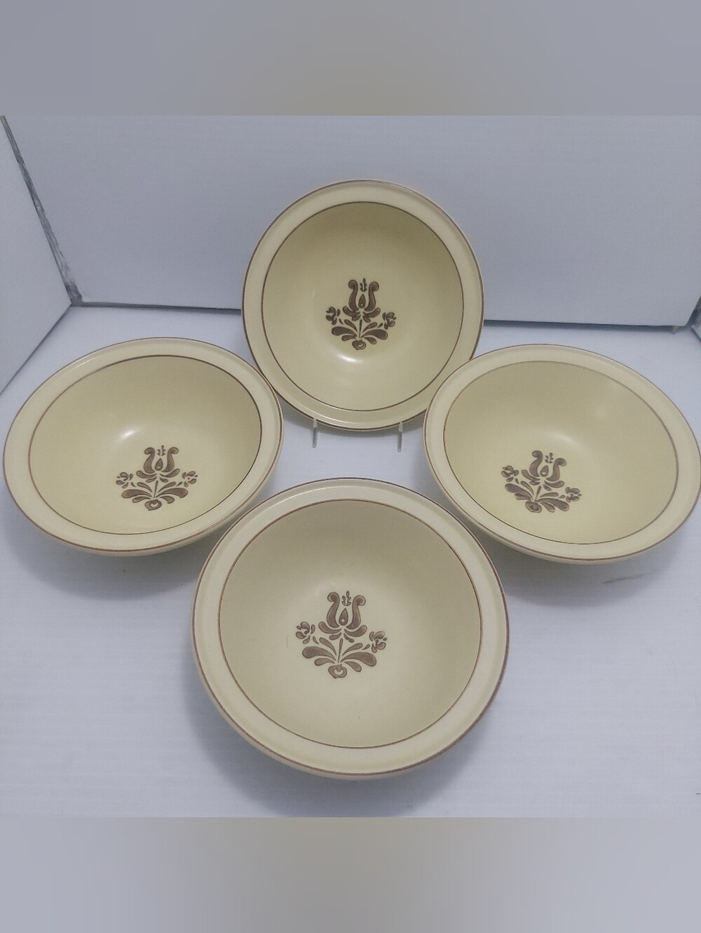 SET OF 4 VINTAGE PFALTZGRAFF VILLAGE BROWN AND CREAM COLORED CEREAL BOWLS 6" USA
